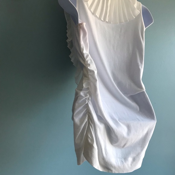 CAbi Viola Ruched Sleeveless Ruffle Trim Top S - Picture 3 of 6